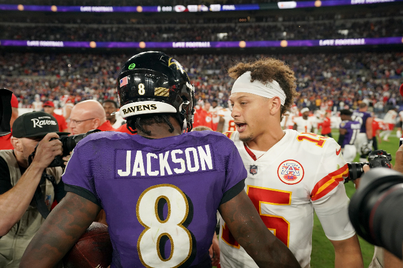 Lamar Jackson y los Baltimore Ravens enfrentarán a Patrick Mahomes y los Kansas City Chiefs en el AFC Championship Game, de los NFL Playoffs 2023